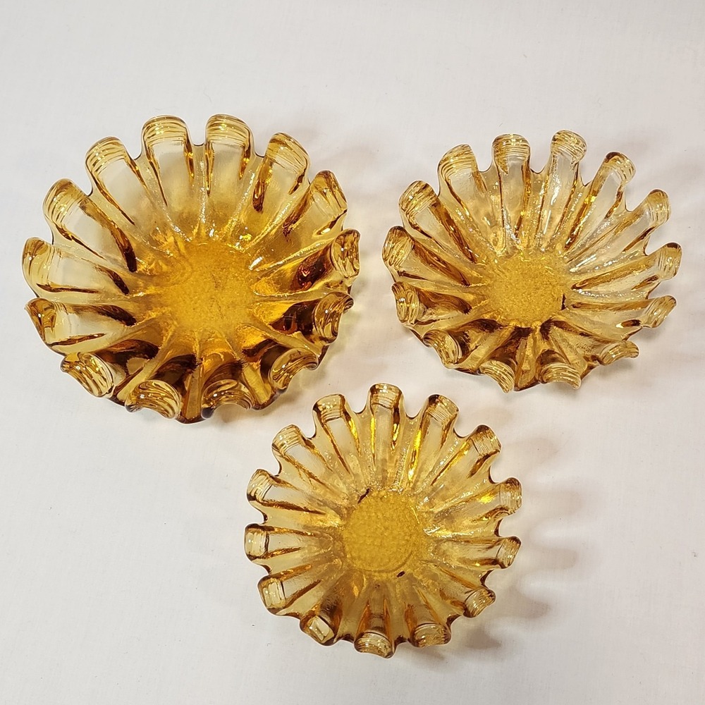 Vintage‎ Amber Art Glass Ruffled Finger Bowl Set 3 Mid Century Modern Honey Gold